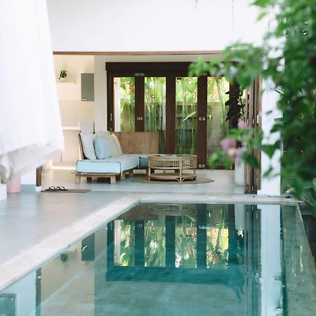 Three Palms Surf & Stay Medewi Airsatang ภายนอก รูปภาพ