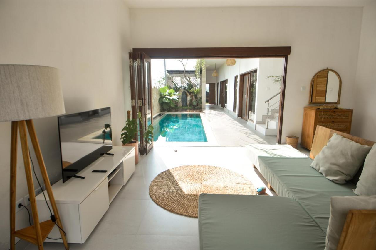 Three Palms Surf & Stay Medewi Airsatang ภายนอก รูปภาพ