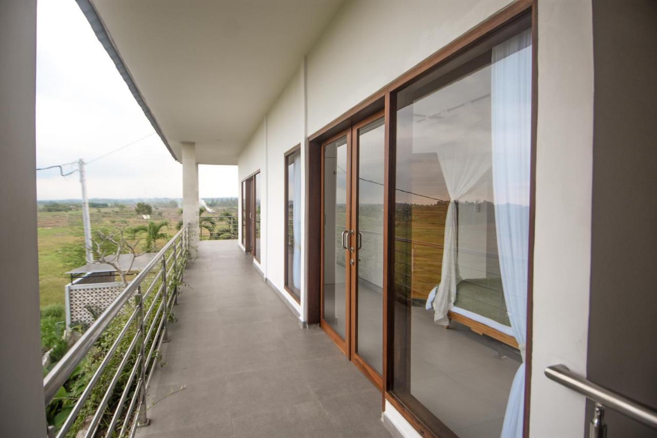 Three Palms Surf & Stay Medewi Airsatang ภายนอก รูปภาพ