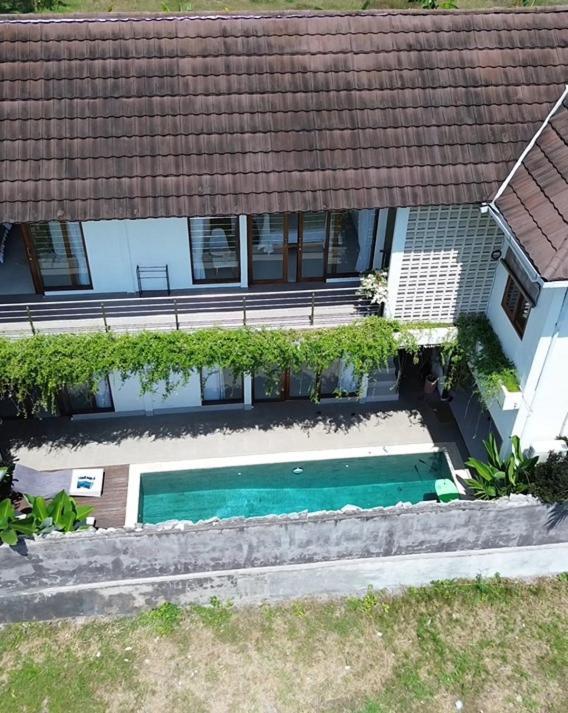 Three Palms Surf & Stay Medewi Airsatang ภายนอก รูปภาพ