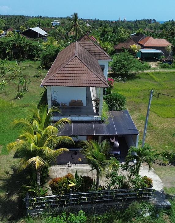Three Palms Surf & Stay Medewi Airsatang ภายนอก รูปภาพ