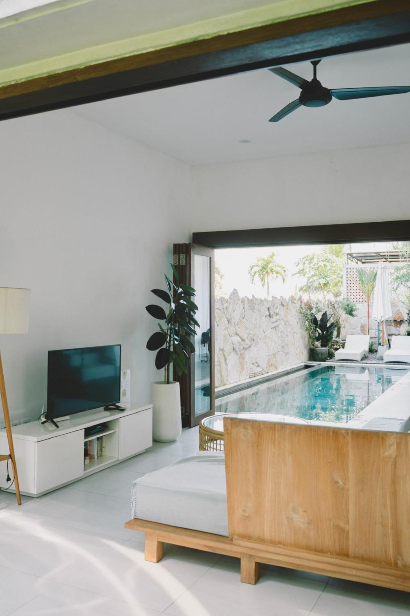 Three Palms Surf & Stay Medewi Airsatang ภายนอก รูปภาพ