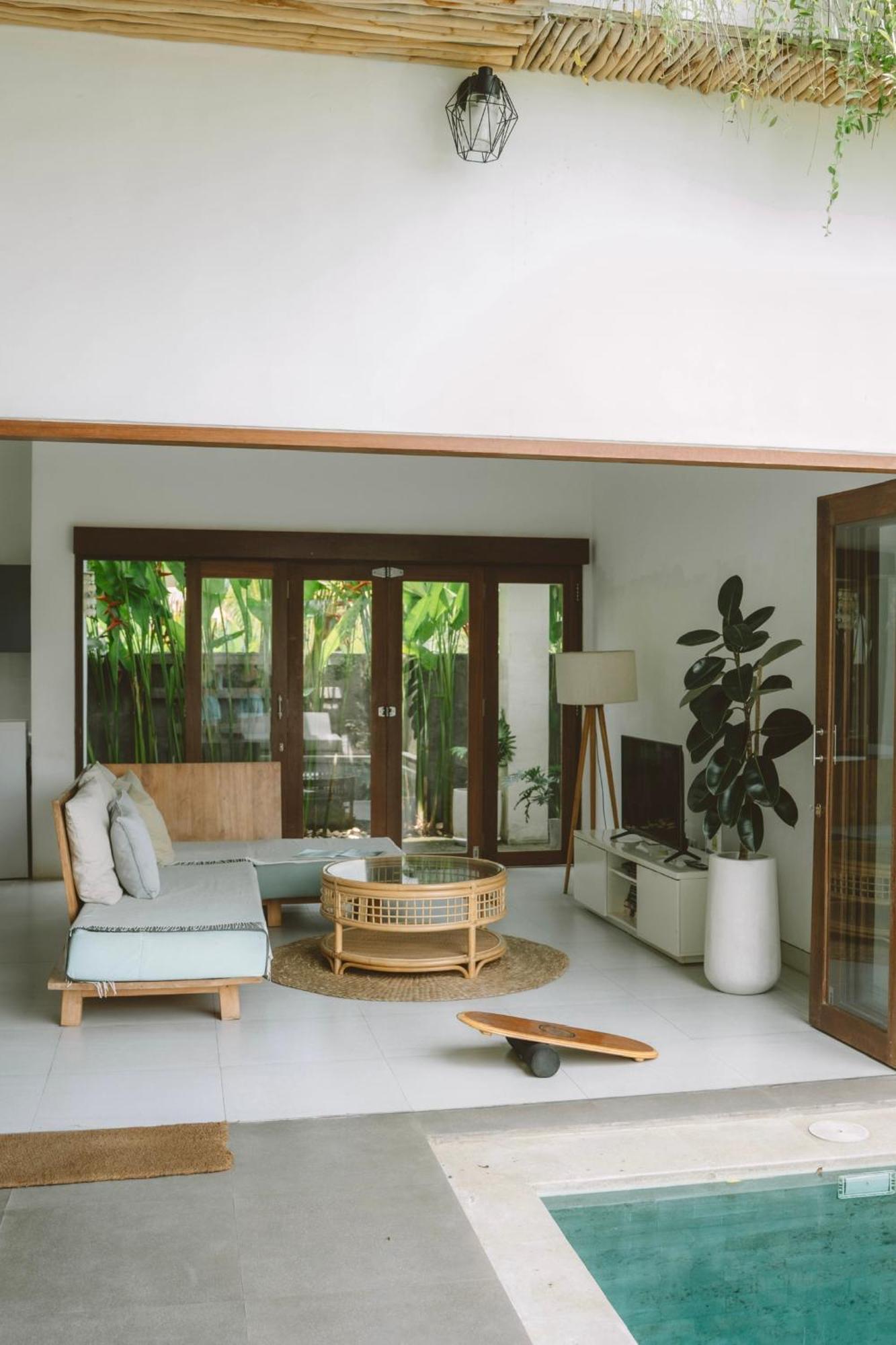 Three Palms Surf & Stay Medewi Airsatang ภายนอก รูปภาพ